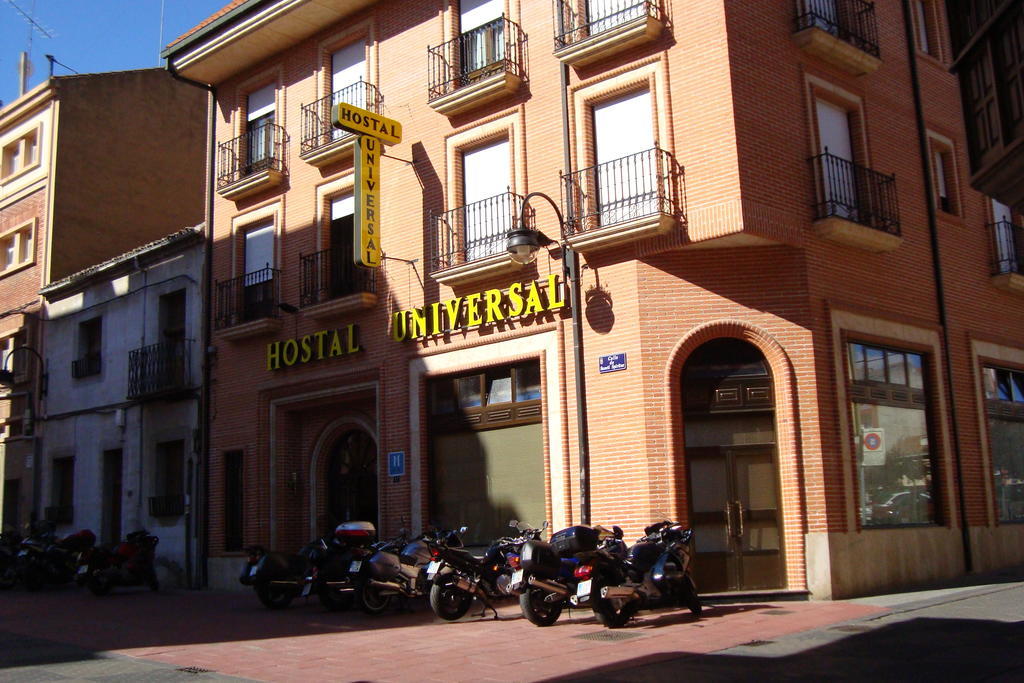 Hotel Hostal Universal Benavente Exterior foto